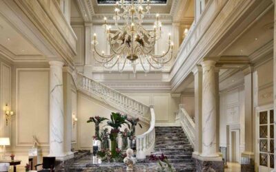 Raggiungi i migliori hotel di Milano in limousine